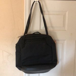 Orvis Trekkage LT Tote Bag